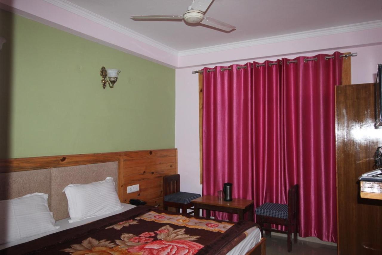 Hotel Ravine Pālampur Kültér fotó